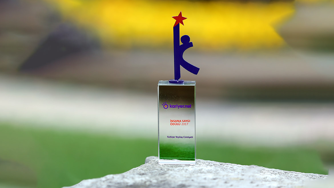 insana-saygi-odulu-b-v2.jpg